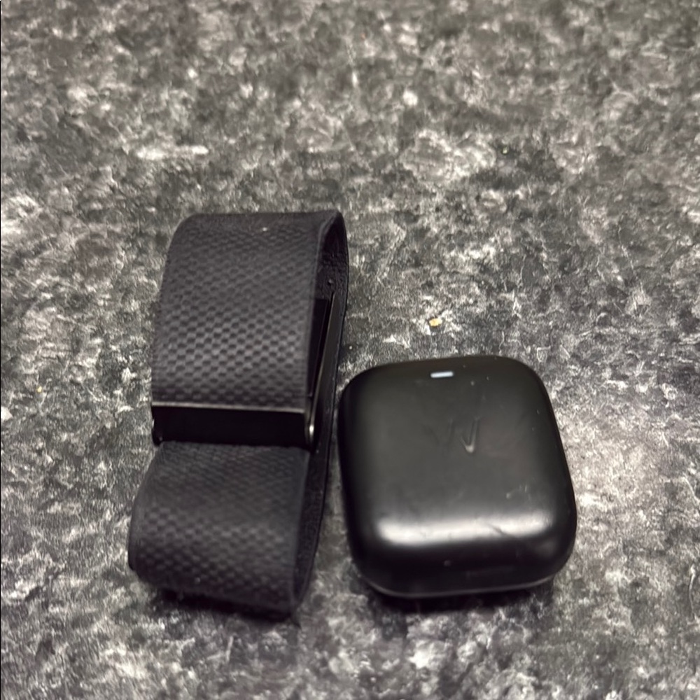 WHOOP 4.0 Fitness Tracker
